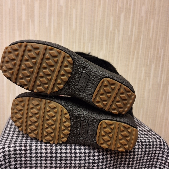 NWT Pajar Black Rabbit Fur Boots - US 8, EU 39 - Picture 5 of 6